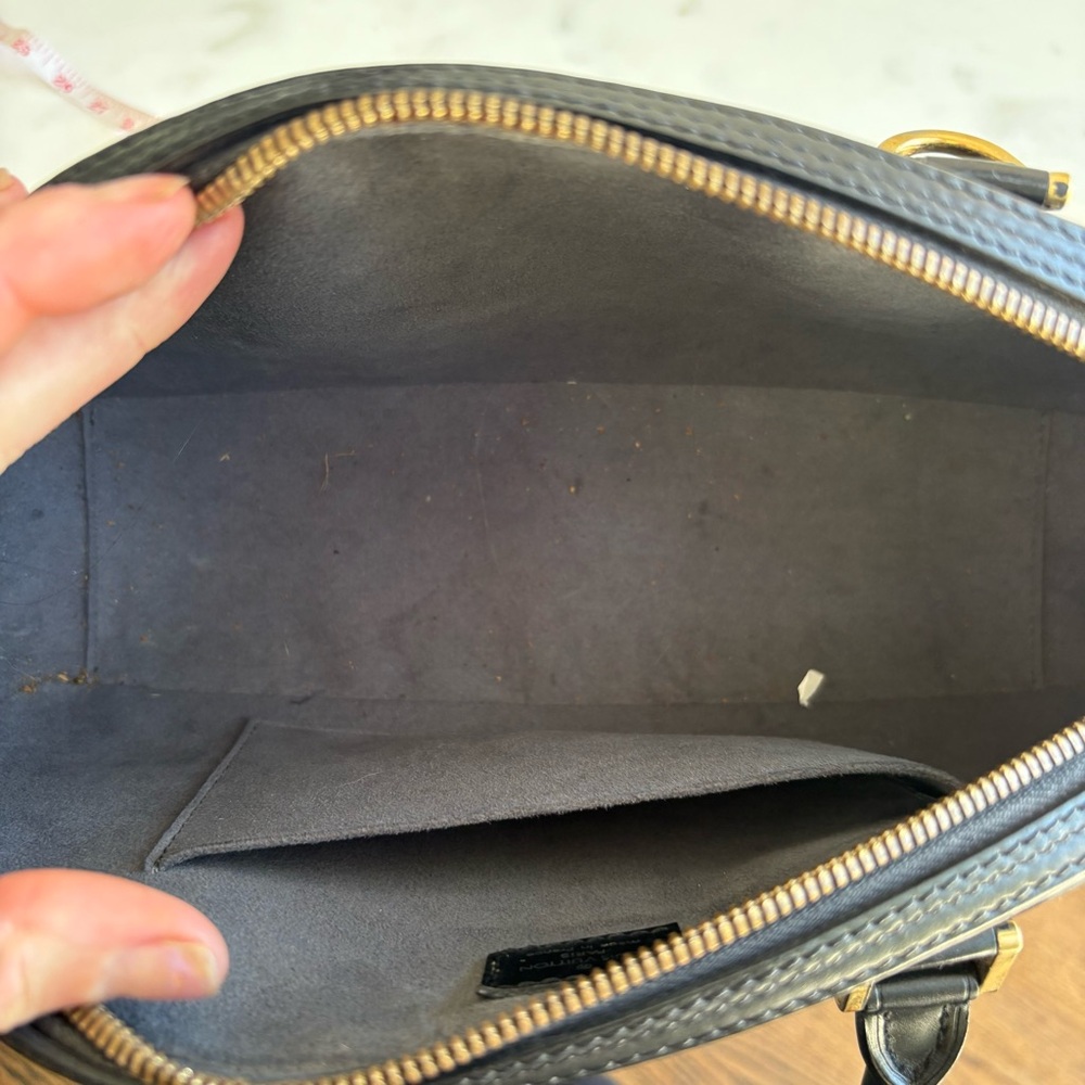 Louis Vuitton Jasmin Epi Leather Black Handbag - Picture 8 of 16